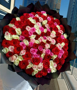 Royal Bloom – Grand Mixed Rose Bouquet